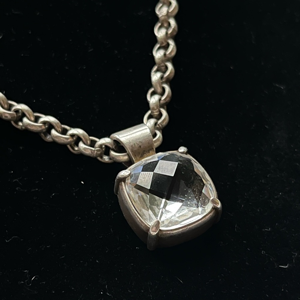 Belcher Chain Choker with Swarovski Pendant by MYKA DESIGNS - Picture 3 of 6